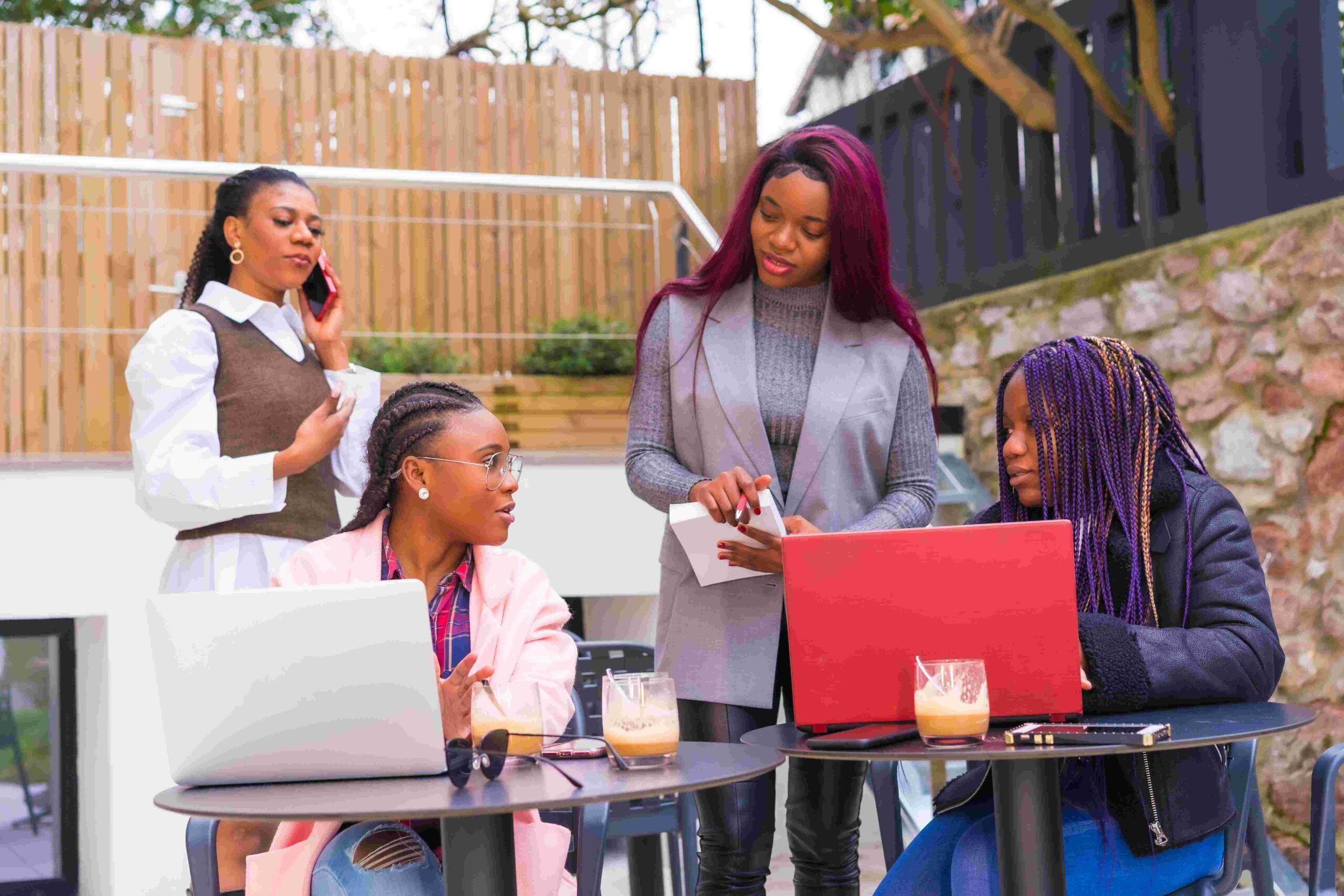 young-businesswomen-of-black-ethnicity-in-a-busin-2024-12-09-04-08-14-utc